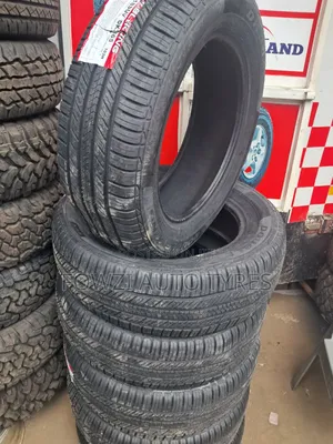 235/60/R18 Double King