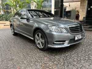 Mercedes-Benz E250 2013 Silver