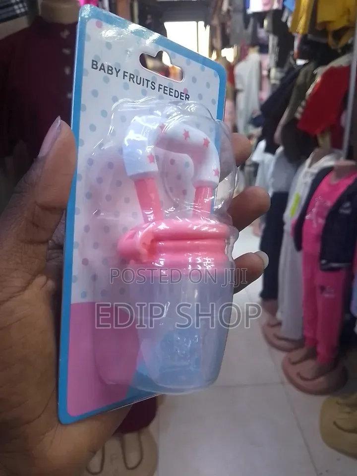 Quality Baby Fruit Feeder