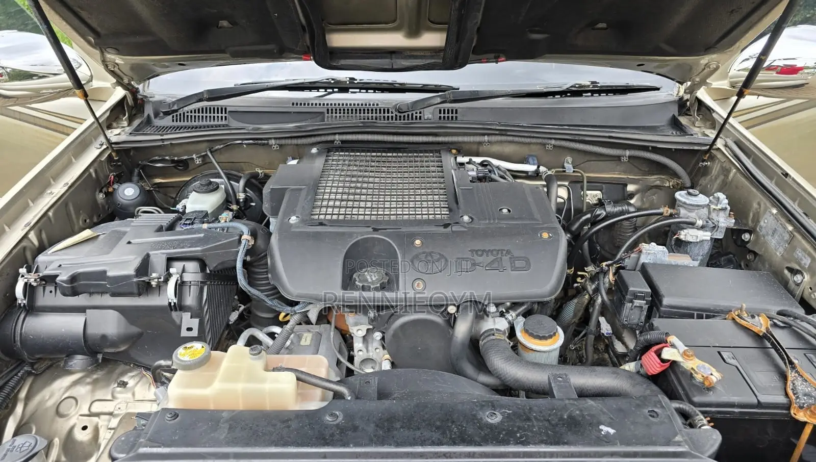 Toyota Land Cruiser Prado 2006 Gold