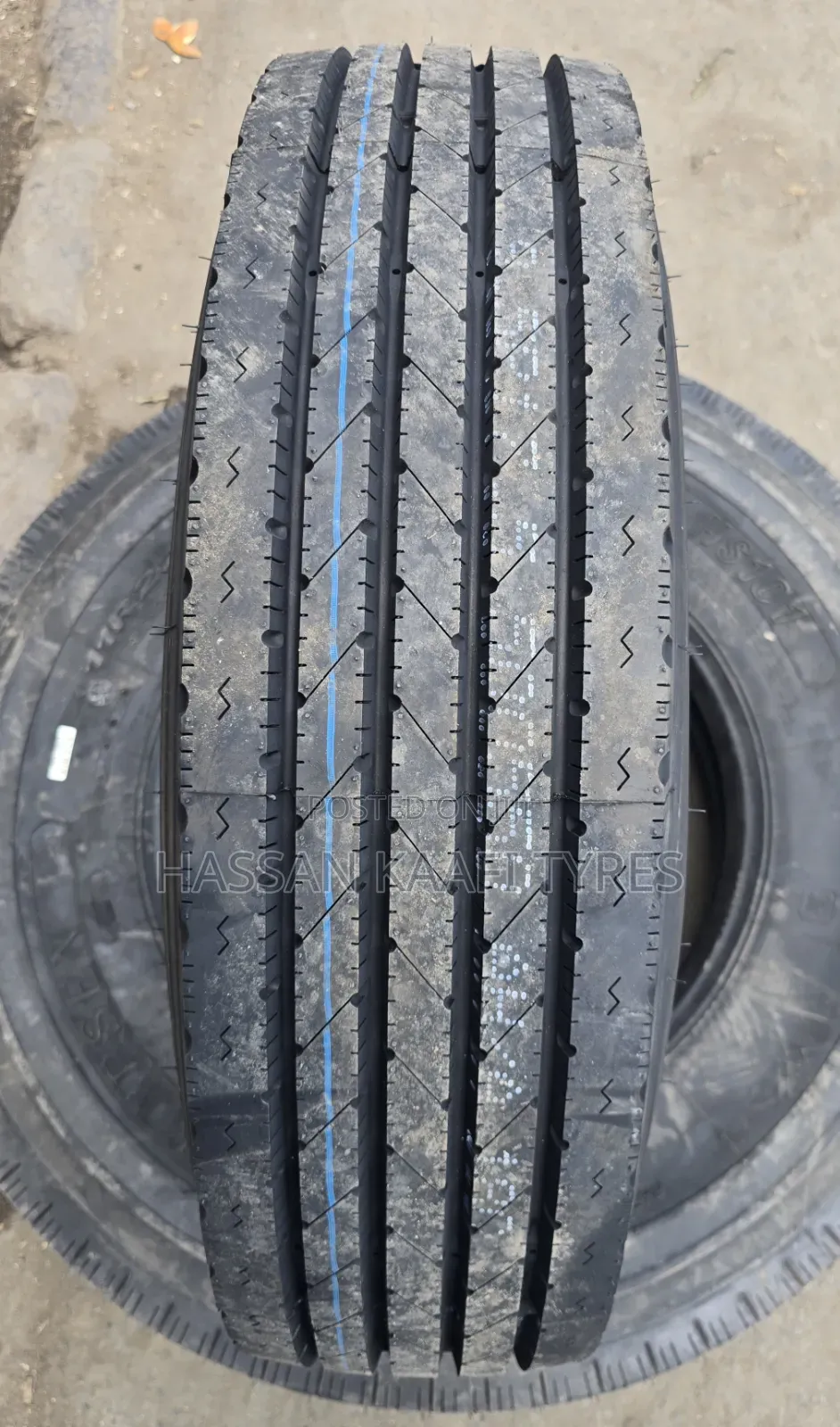 9.5r17.5 Sailun Tyre Small