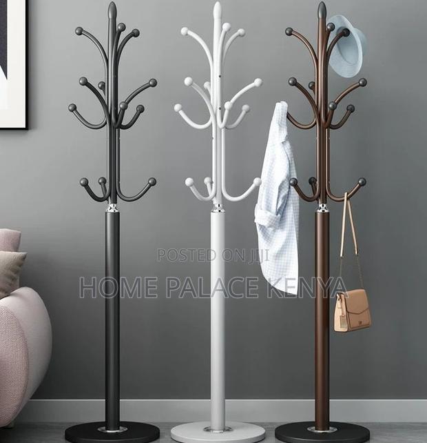 Coat Hanger: Marble Base Steel Hat Stand