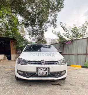 Volkswagen Polo 1.2 TSI 2012 White