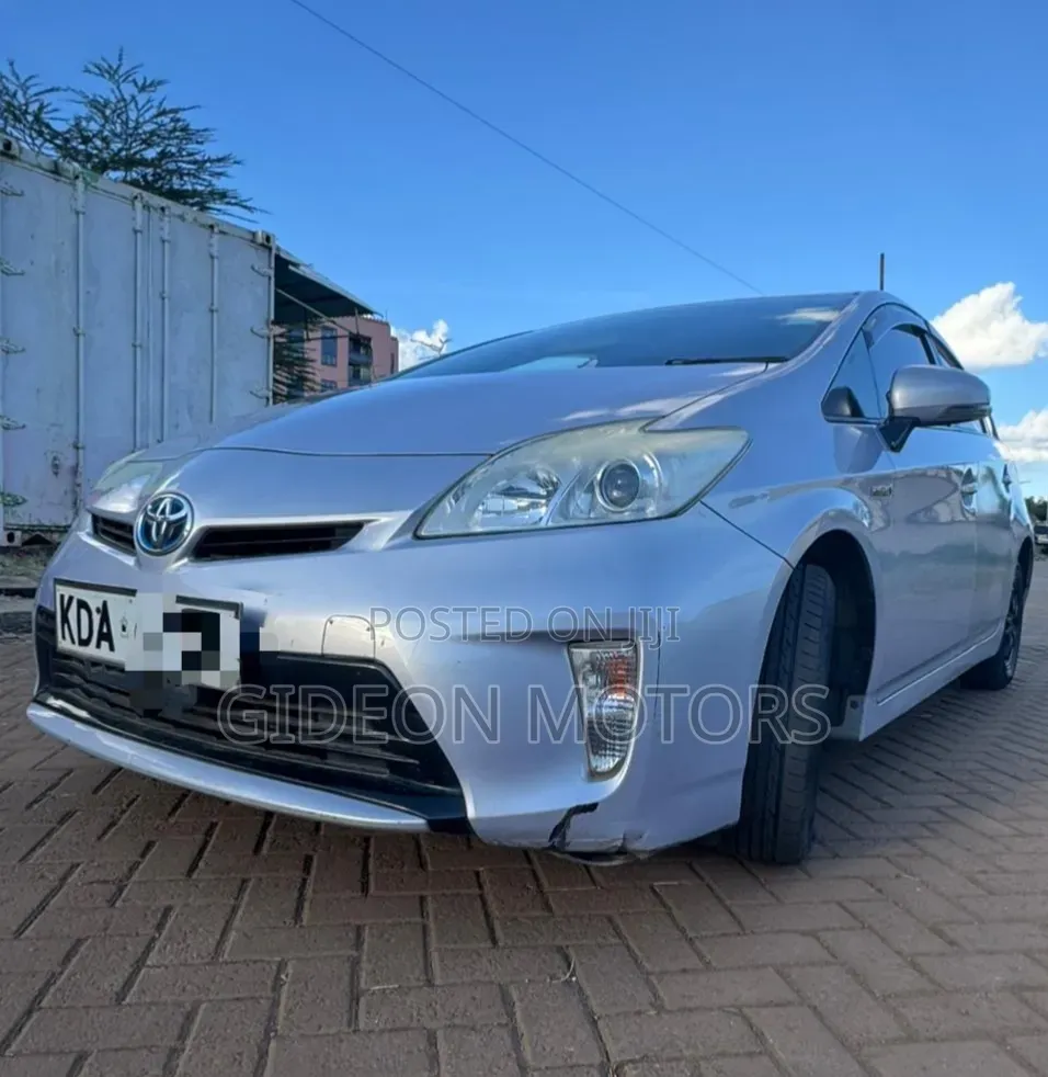 Toyota Prius 2014 Blue
