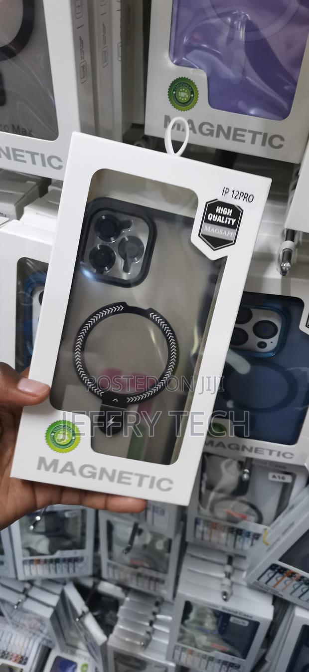 iPhone 12 Pro Raised Plastic Framing Covers the Rear Camera Lenses - thumbnail 2