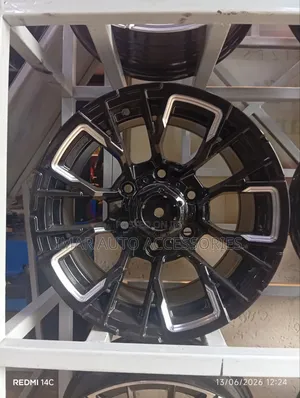 15-Inch Gloss Black Off-Road Style Alloy Wheel - Rim
