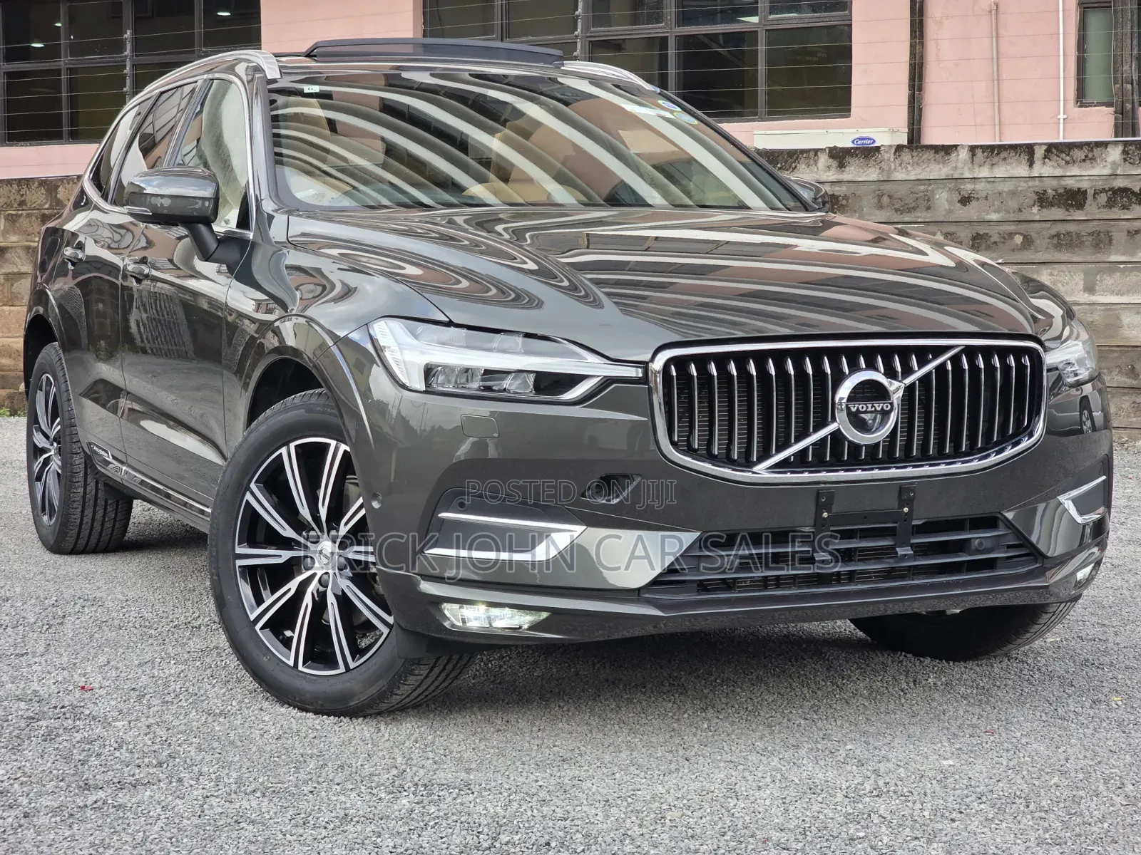 Volvo XC60 2020 Gray