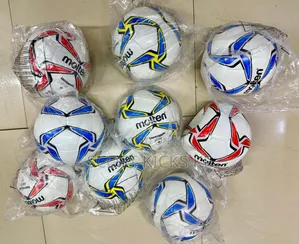 Molten Tubeless Balls