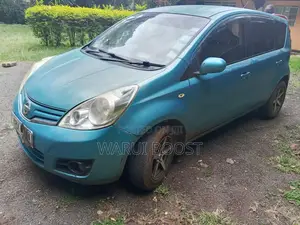 Nissan Note 1.4 2011 Beige