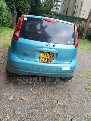 Nissan Note 1.4 2011 Beige