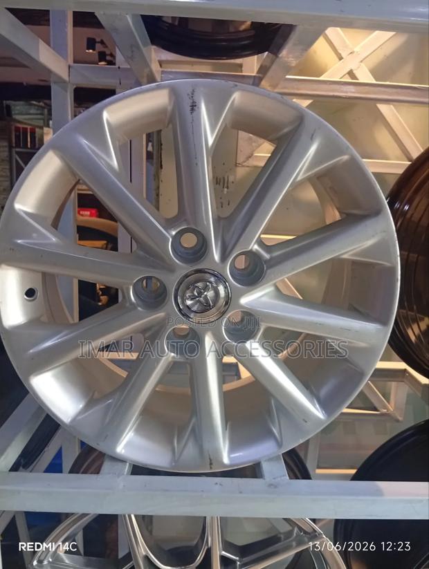 17-Inch Metallic Silver Replacement Alloy Wheel - Rim