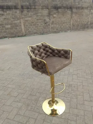 Standing Stools