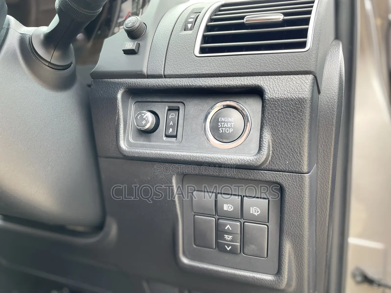 Toyota Land Cruiser Prado 2.7 2019 Gray