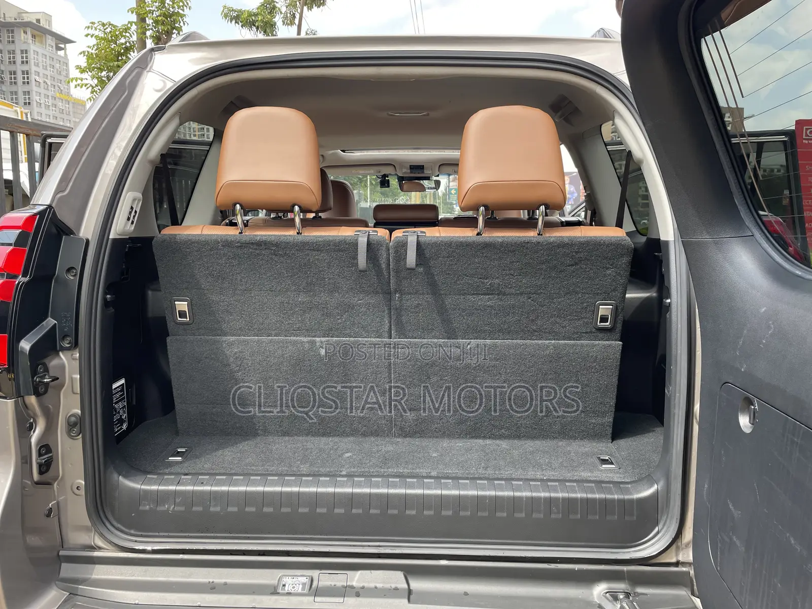 Toyota Land Cruiser Prado 2.7 2019 Gray