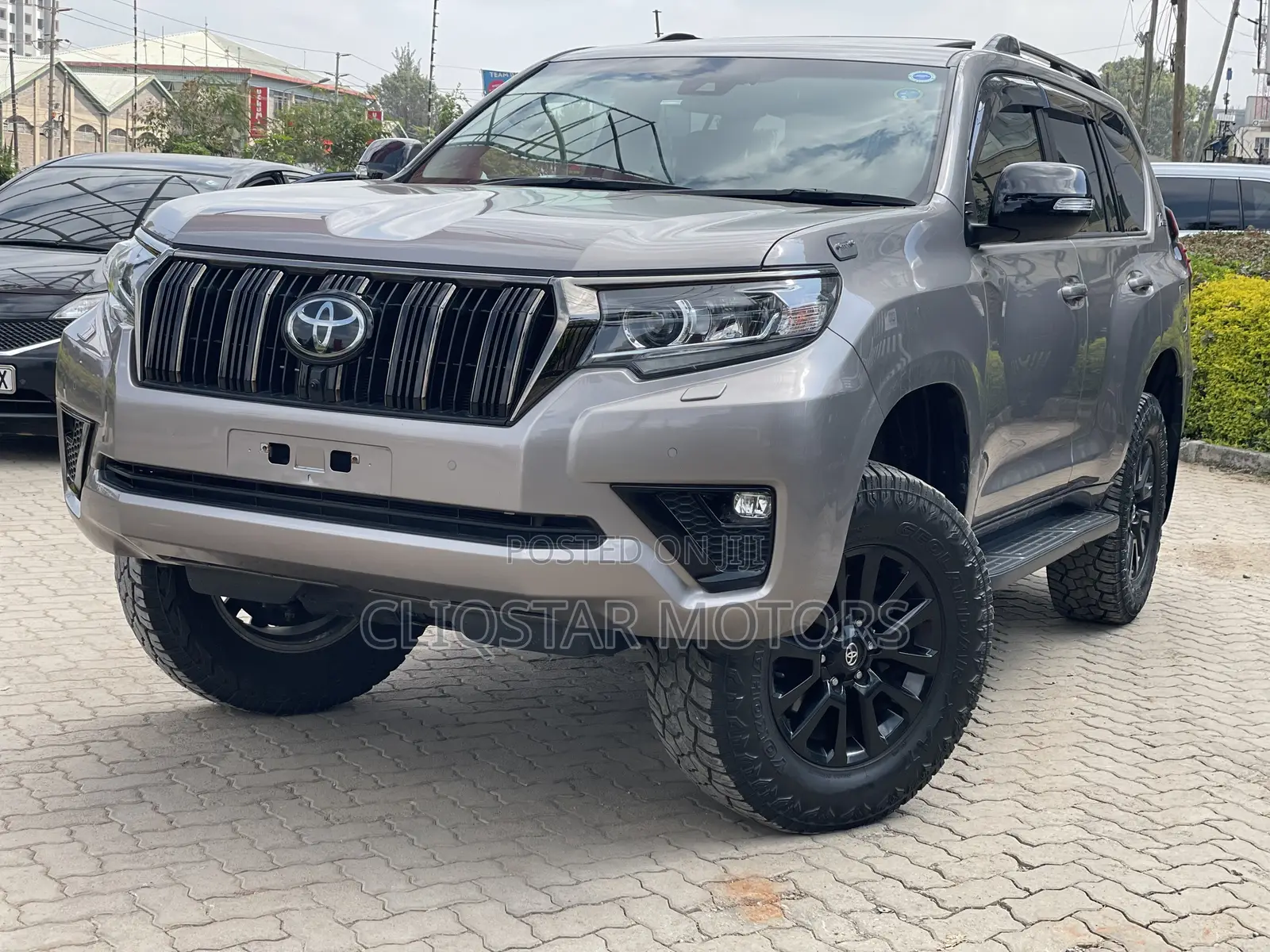 Toyota Land Cruiser Prado 2.7 2019 Gray