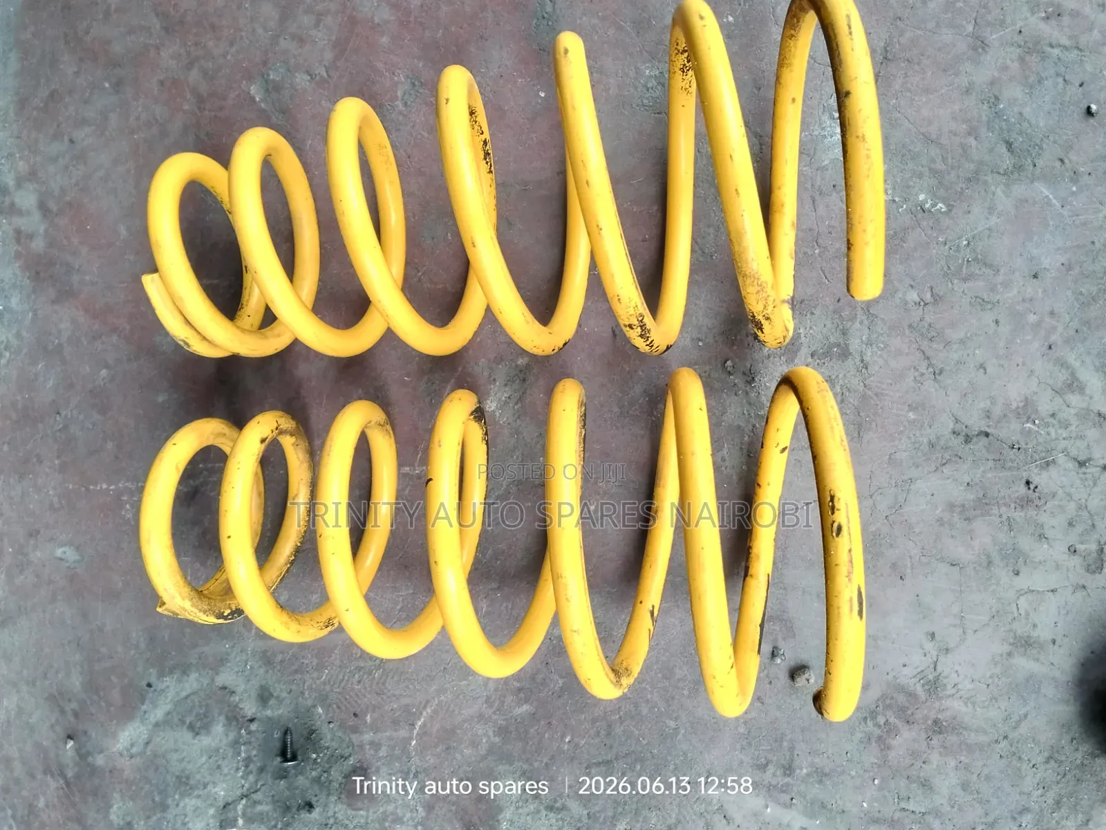 Original Ex Japan Toyota Harrier Old Model Yellow Coil Springs