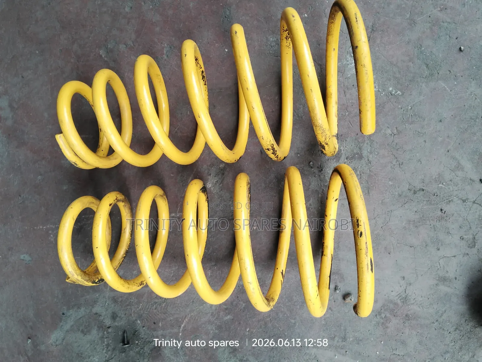 Original Ex Japan Toyota Harrier Old Model Yellow Coil Springs