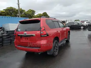 Toyota Land Cruiser Prado 2.7 2020 Red