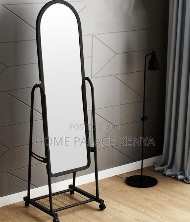 Dressing Mirror: Arched Design Home Mirror