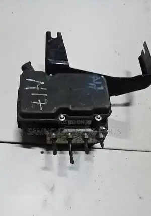 Abs Pump Nissan Latio N17