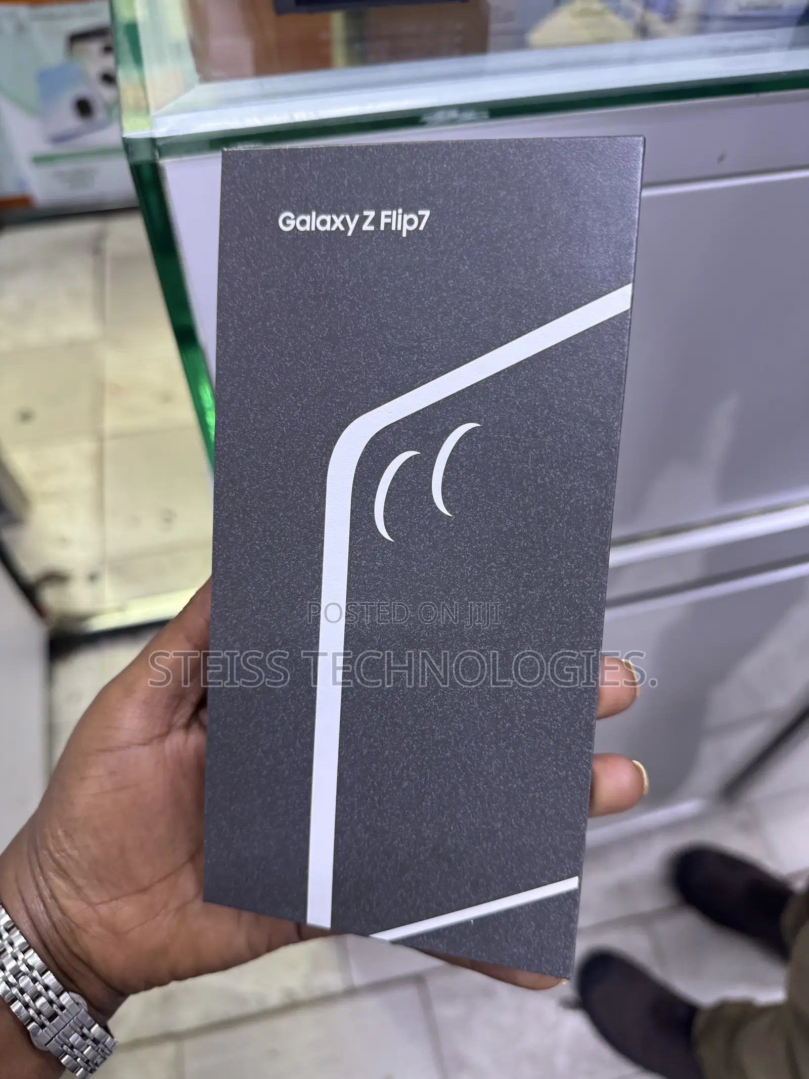 New Samsung Galaxy Z Flip7 256 GB Black
