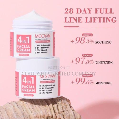 Môoyam 4 in 1 Facial Cream