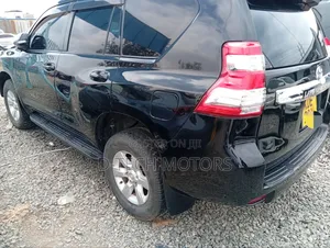 Toyota Land Cruiser Prado 2015 Black