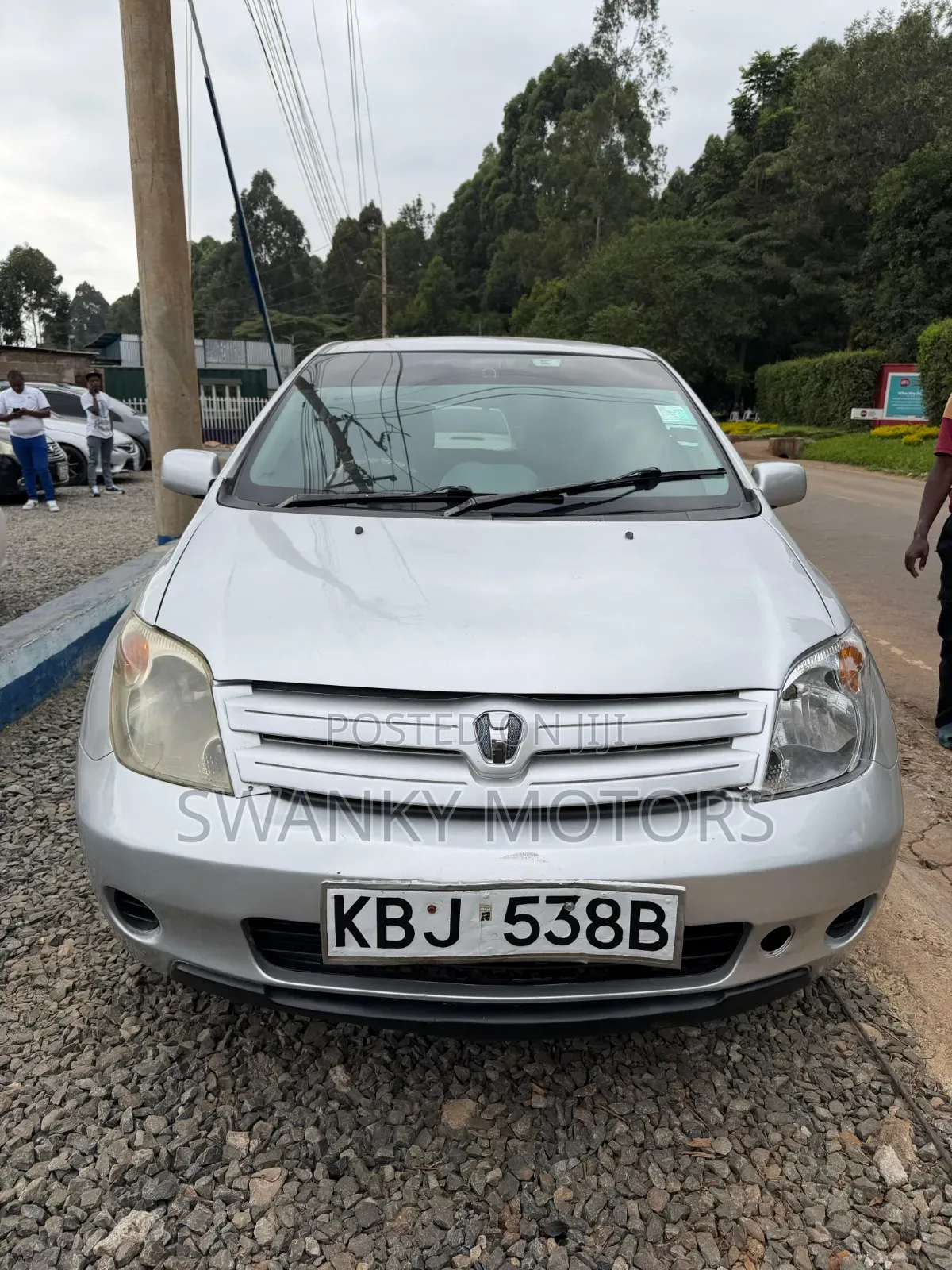 Toyota IST 2003 Silver
