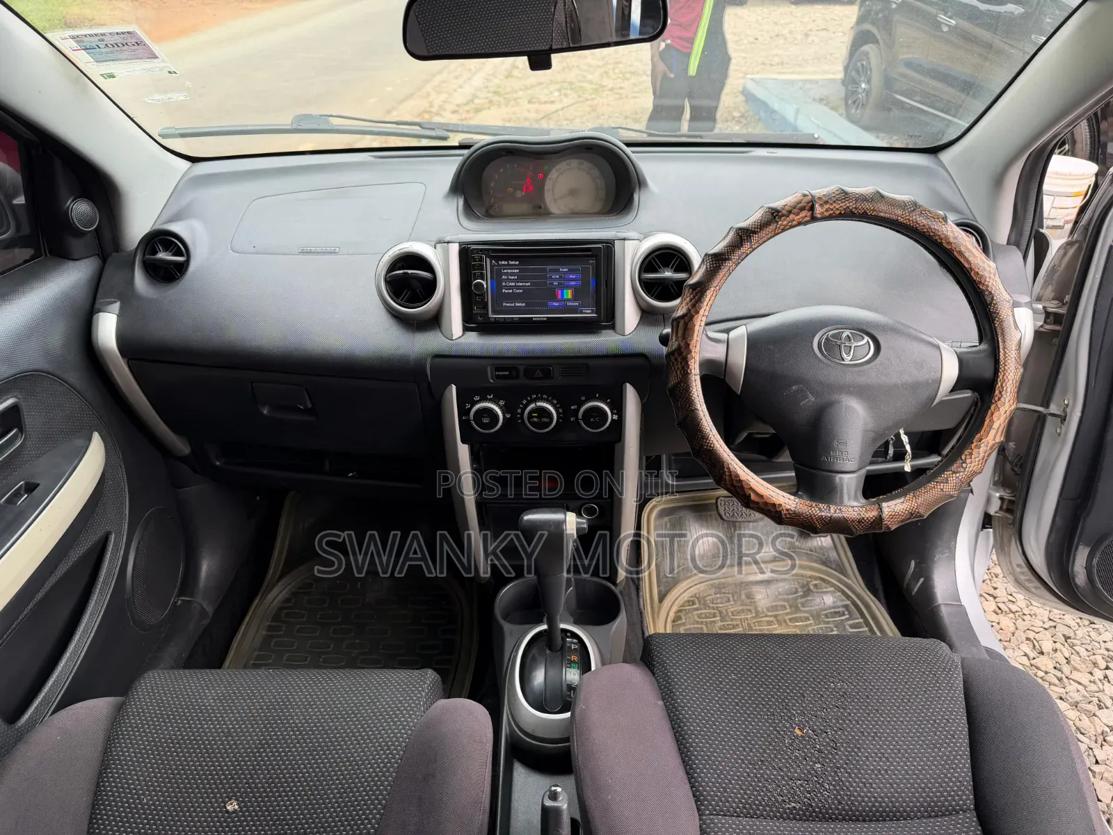 Toyota IST 2003 Silver