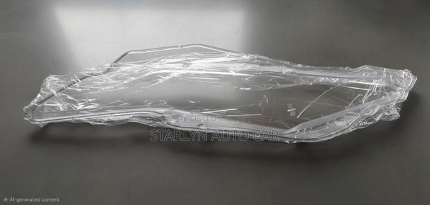 Toyota Harrier 2014-2018 Headlight Lens Replacement - thumbnail 2