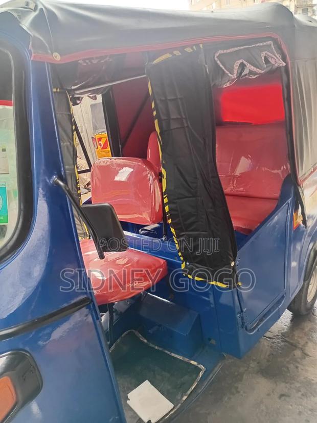 Piaggio Scooter 2024 Blue - thumbnail 3