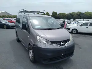 Nissan NV200 2019 Grey