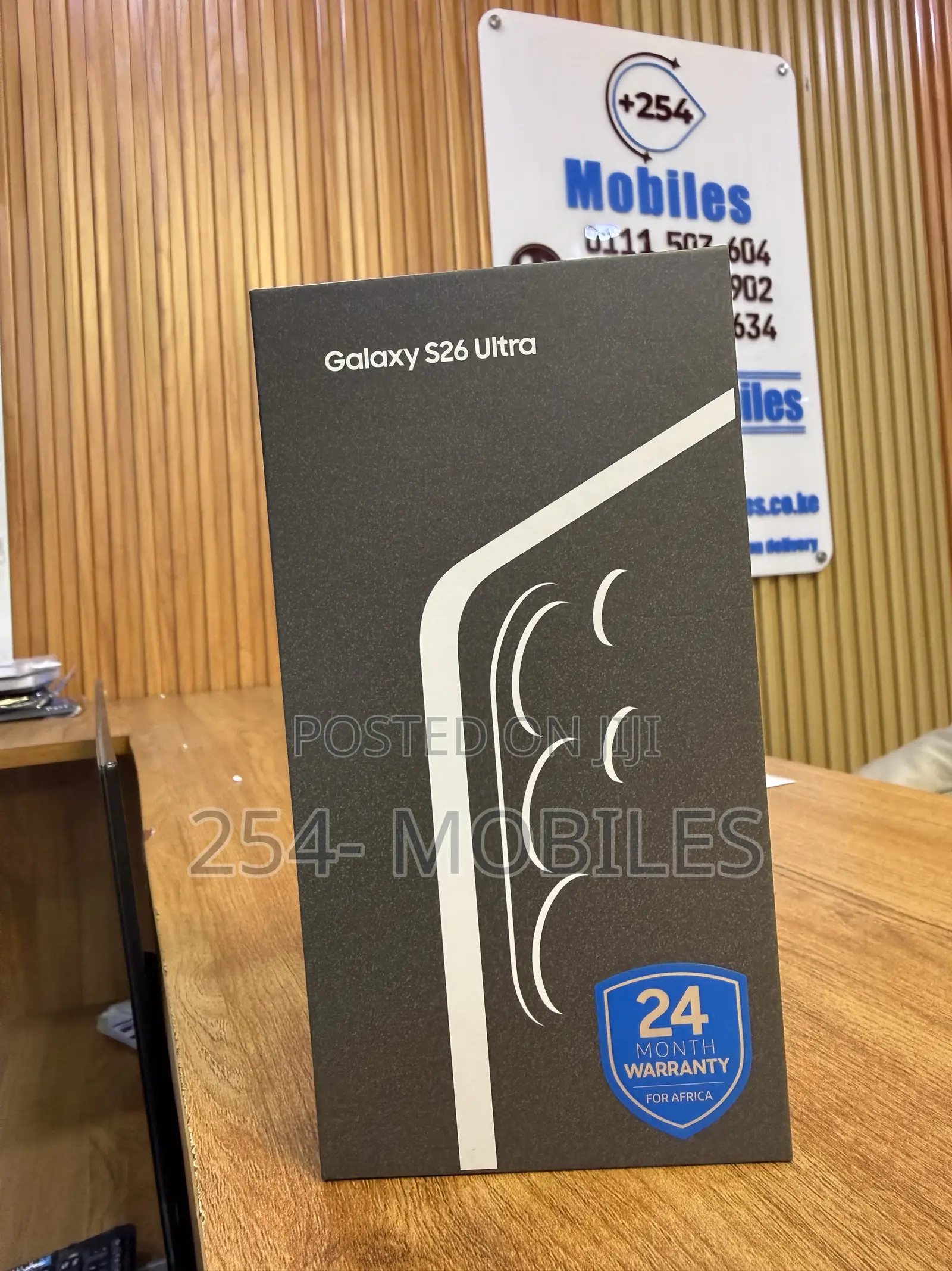 New Samsung Galaxy S26 Ultra 5G 1 TB Black