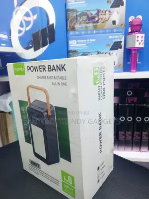 Porpiu 22.5w Fast Charge Power Bank With Multiple Outputs