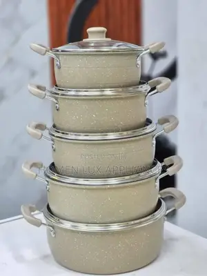 White Ceramic Casserol Set
