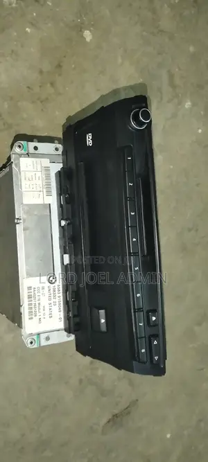 Bmw Oem E70 E71 X5 X6 Audio System Controller Ccc Radio Head Unit