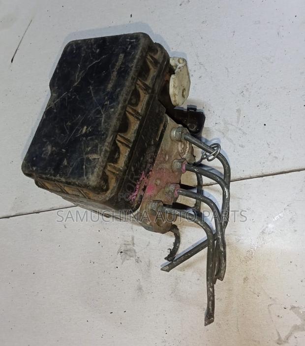 Abs Pump Toyota Ist