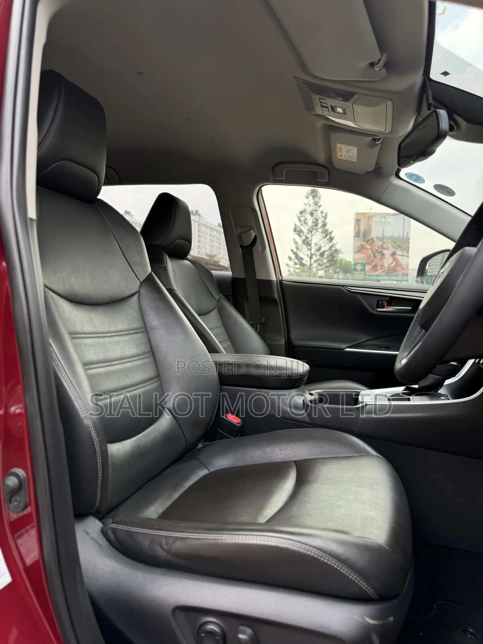 Toyota RAV4 Limited AWD 2019 Red