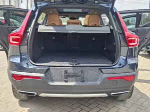 Volvo XC40 2019 Blue