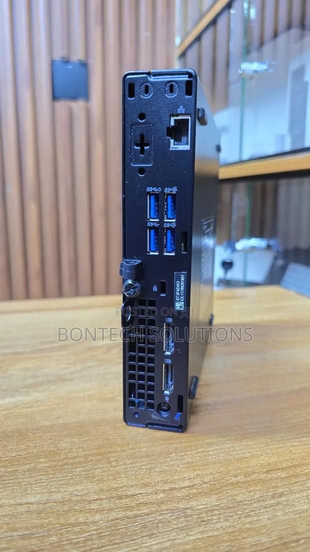 Desktop Computer Dell Optiplex 7090 16GB Intel Core i7 SSD 256GB - thumbnail 2