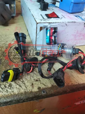 Xenon Bulb 9005 Pair