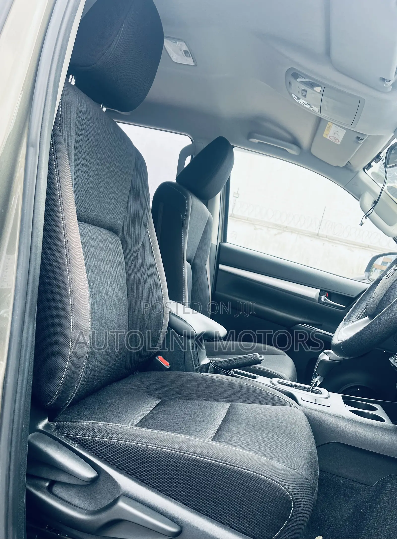 Toyota Hilux Revo Double Cab Deisel 2.4 AWD 2021 Green