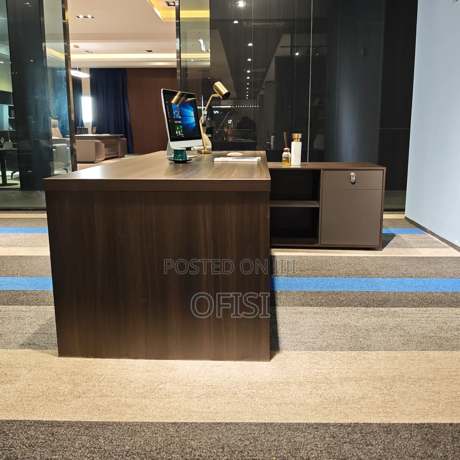 1.6 Meters Office Table