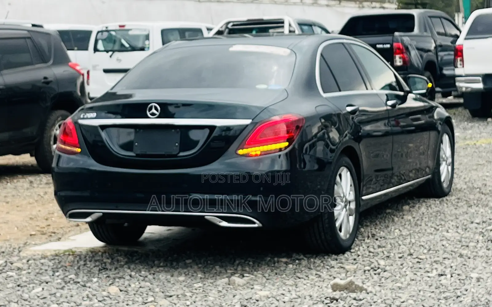 Mercedes-Benz C200 2019 Green