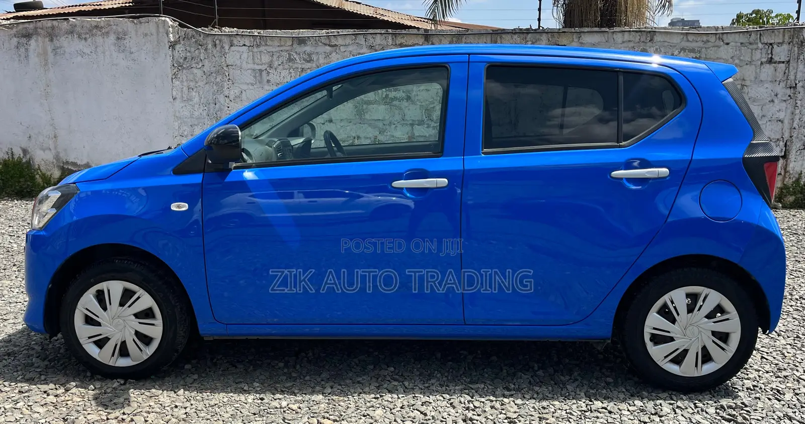 Daihatsu Mira 2019 Blue