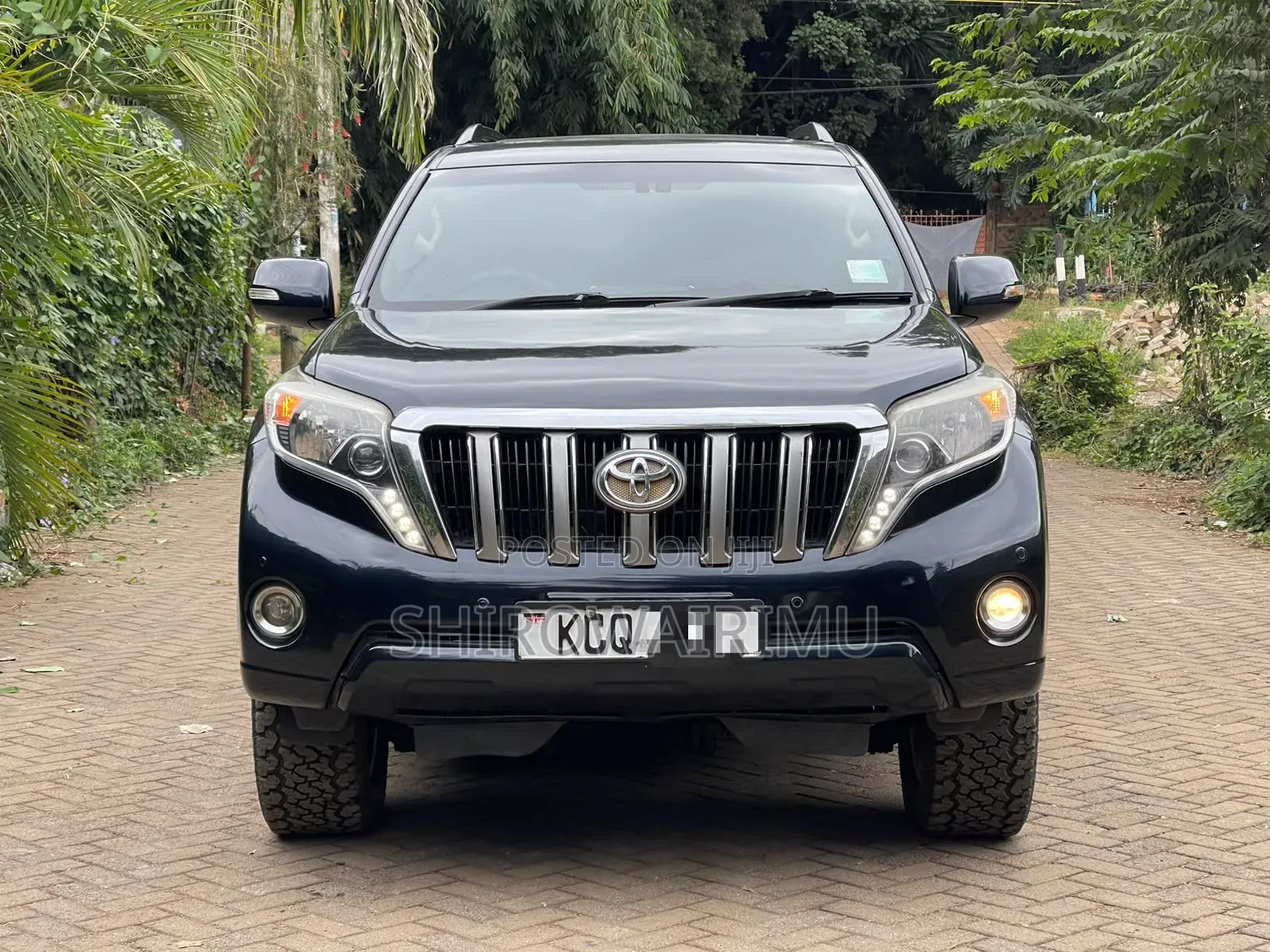 Toyota Land Cruiser Prado 2011 Matt Black