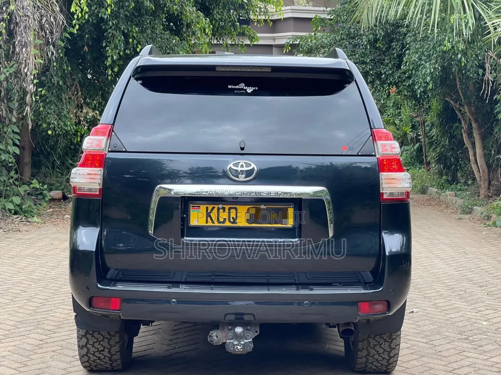 Toyota Land Cruiser Prado 2011 Matt Black