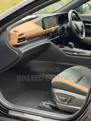 Toyota Crown 2023 Black