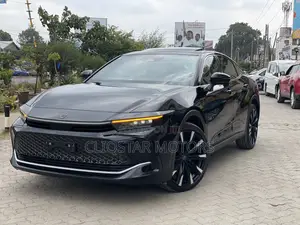 Toyota Crown Platinum 2023 Black