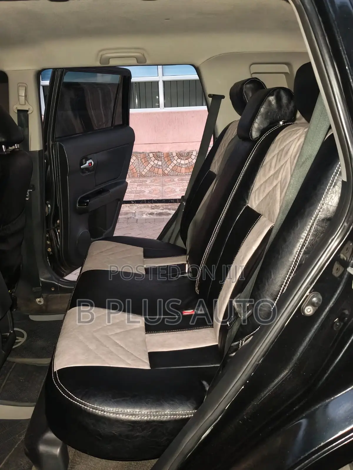 Toyota Corolla Rumion 2012 Black